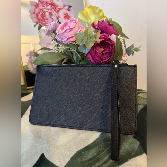 Kate Spade Leather Wristlet Black Bag - Picture 2 of 7